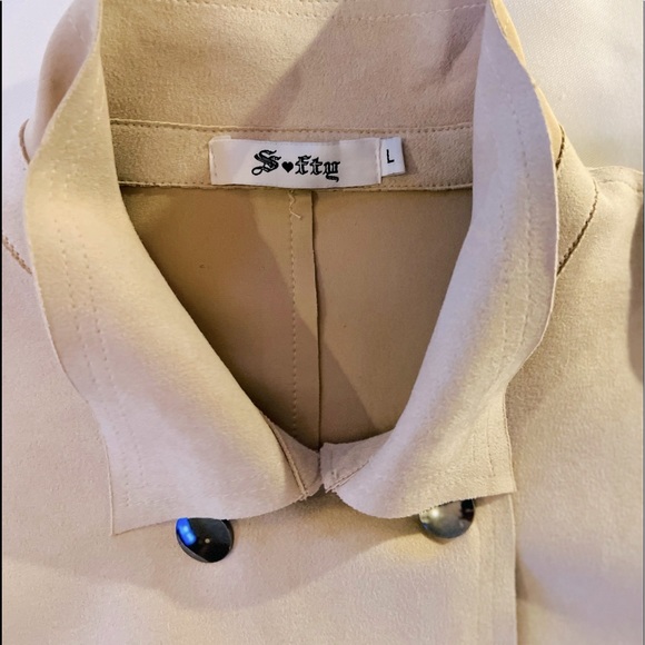 ⭐️SOFY⭐️BEIGE CONVERTIBLE/3 STYLES IN 1 FAUX SUEDE VEST/TRENCH COAT - Picture 16 of 16